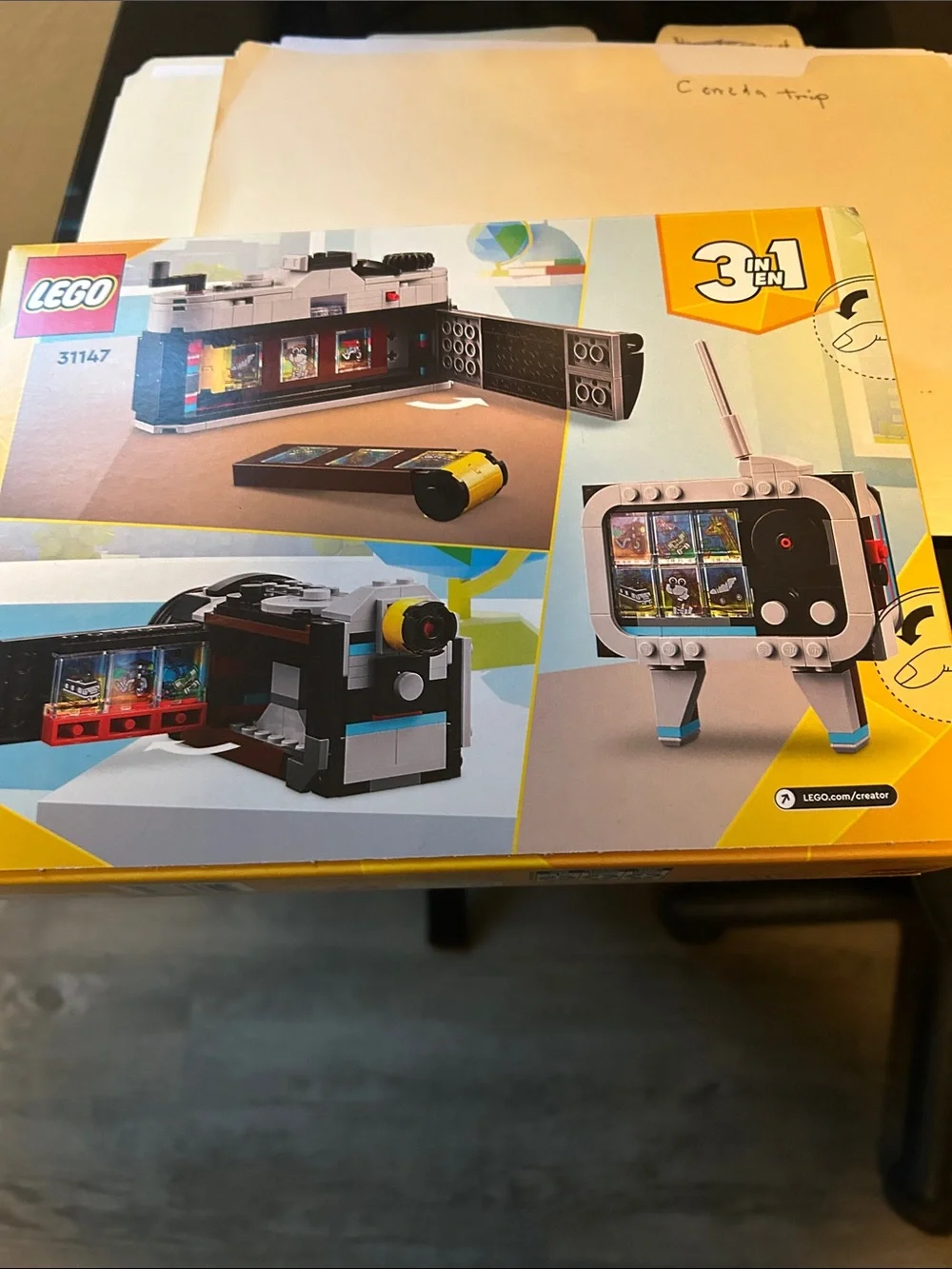 Lego Creator Retro Camera Set - Black, White, Yellow